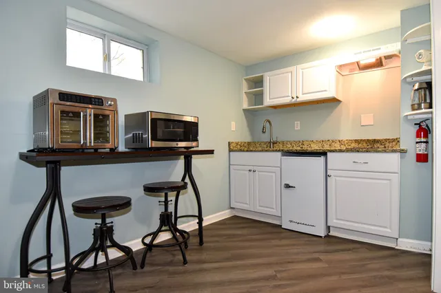 $579,000 | 6112 Naval Avenue, Lanham, MD 20706