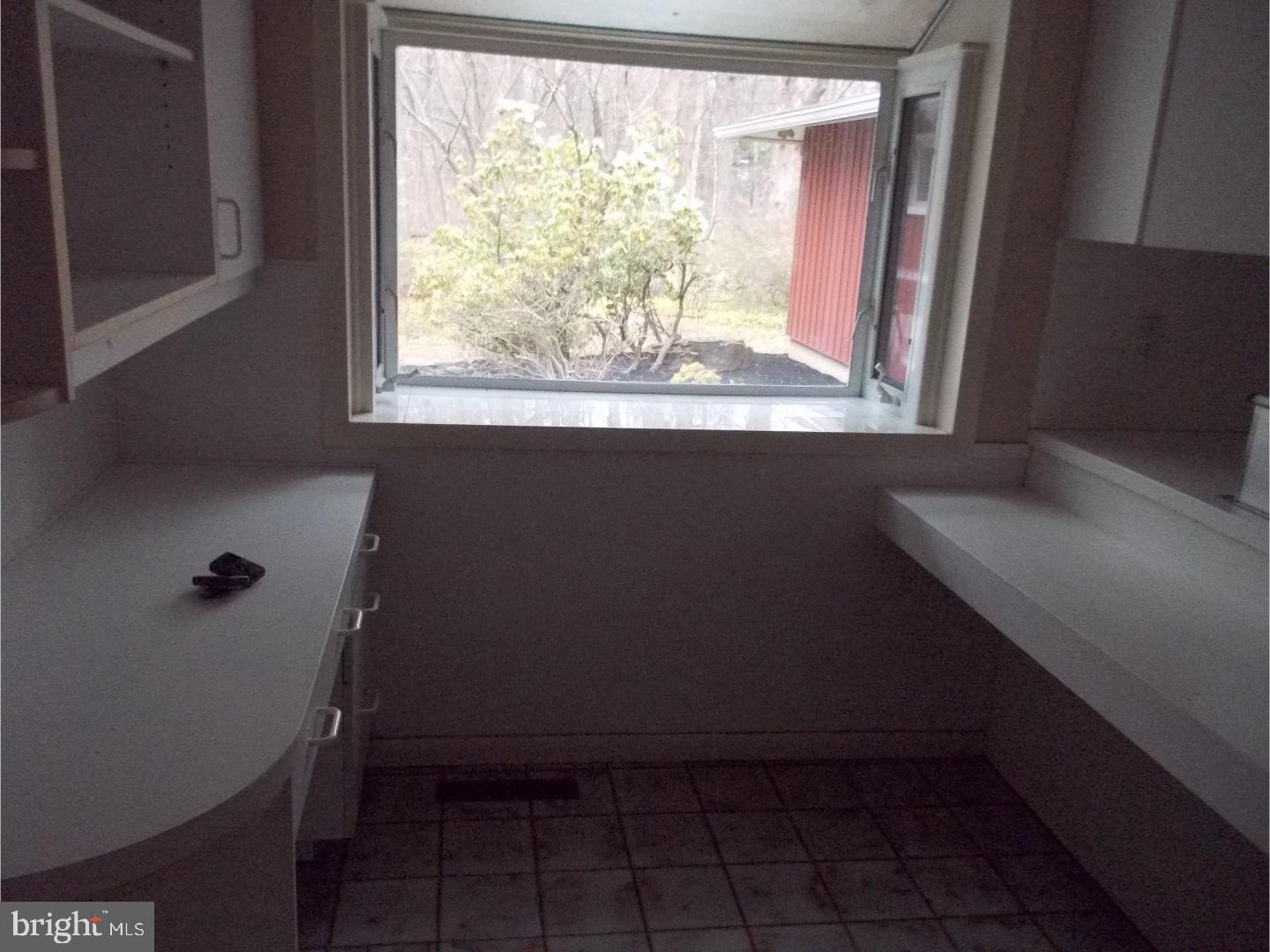 10 Maddock Road Titusville, NJ 08560 - Photo 6 of 24 Kitchen