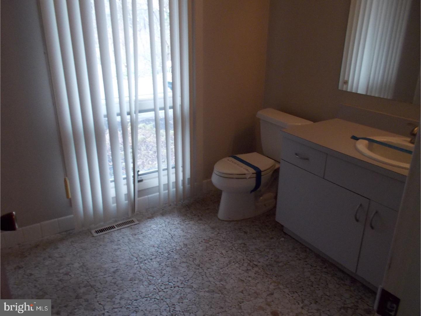 10 Maddock Road Titusville, NJ 08560 - Photo 9 of 24 Bedroom - Main