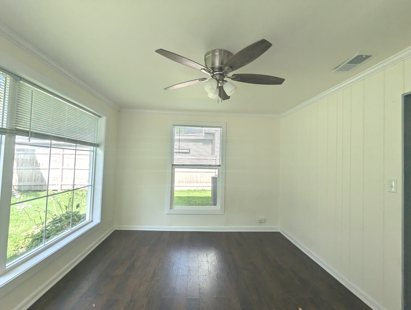 2055 Magnolia Road Homewood, IL 60430 - Photo 15 of 26