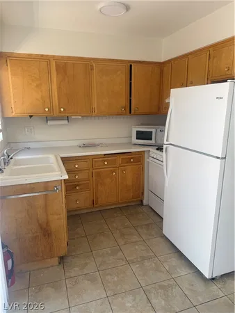 $1,200 | 820 A, Unit 26, Boulder City, NV 89005