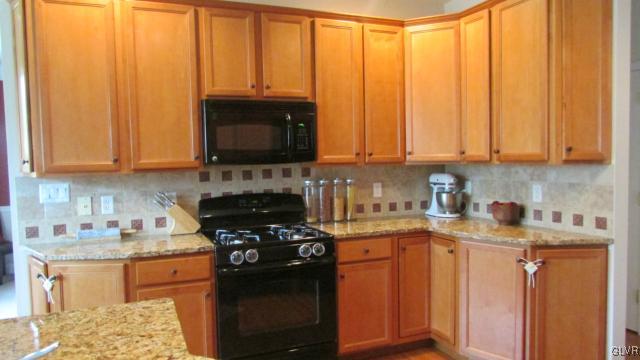 1523 Kaitlyn Road Allentown, PA 18103 - Photo 18 of 30 Gallery Image 18