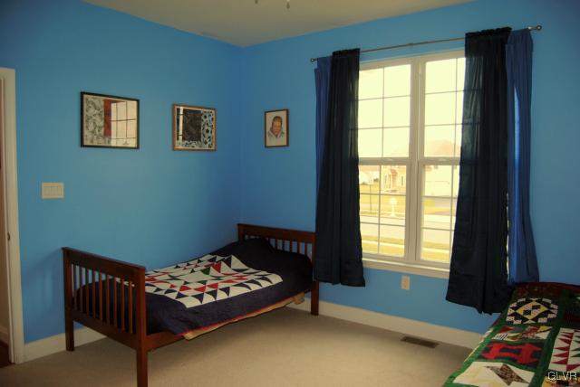 1523 Kaitlyn Road Allentown, PA 18103 - Photo 9 of 30 Gallery Image 9