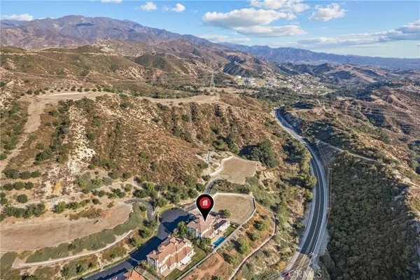 $3,899,000 | 18041 Merlin Street, Silverado, CA 92676