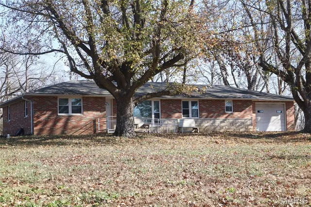 $155,000 | 1040 RR 2, Sedgewickville, MO 63781