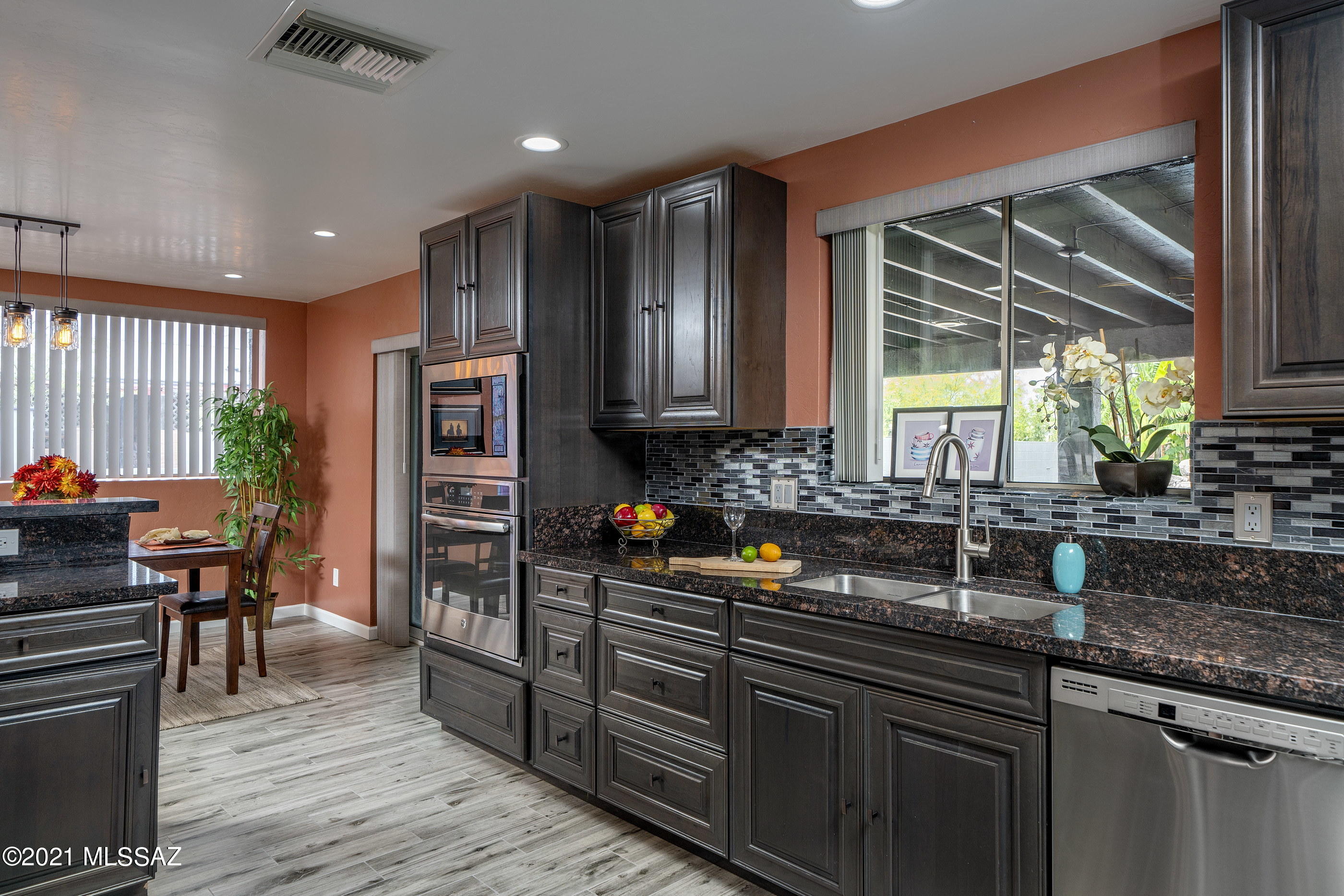 2644 South Mario Ranch Lane Tucson, AZ 85730 - Photo 3 of 39