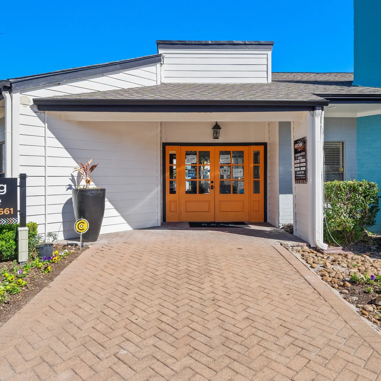 7250 West Greens Road, Unit 916 Houston, TX 77064 - Photo 3 of 21 Fresh Season, Fresh Start Apply today and watch the perks bloom: ?? $399 Move in Special ?? Must Move in by 4/30/2026 ?? No Deposit Required