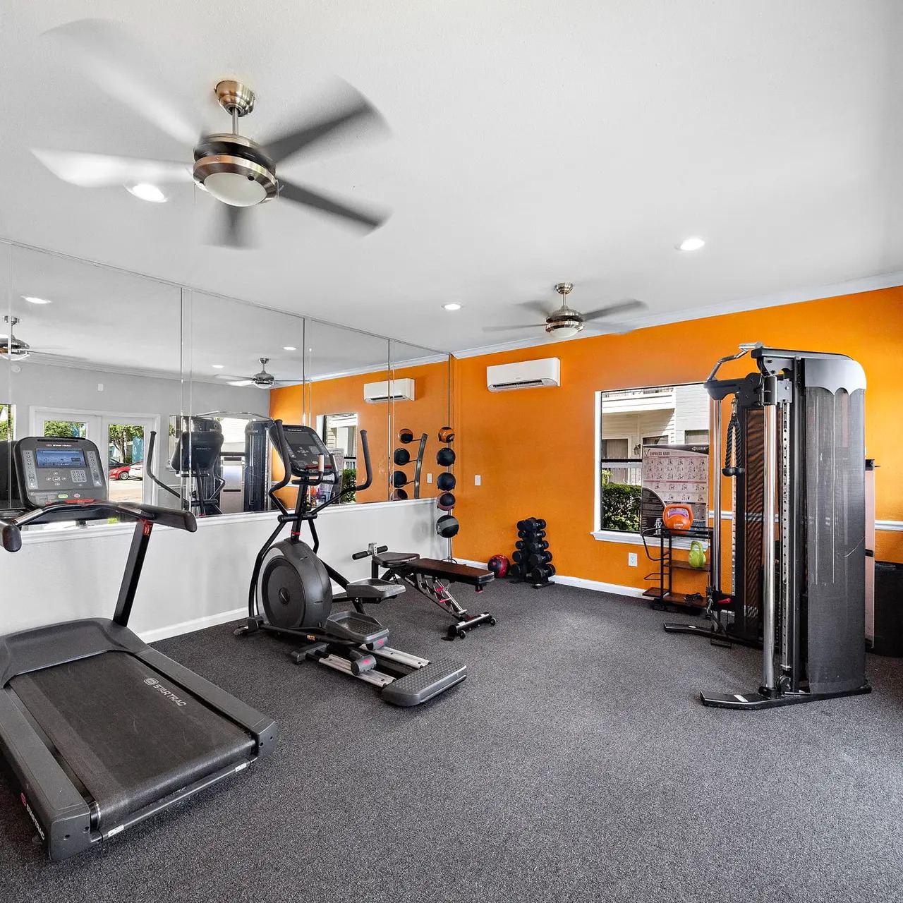 7250 West Greens Road, Unit 916 Houston, TX 77064 - Photo 5 of 21 Fresh Season, Fresh Start Apply today and watch the perks bloom: ?? $399 Move in Special ?? Must Move in by 4/30/2026 ?? No Deposit Required