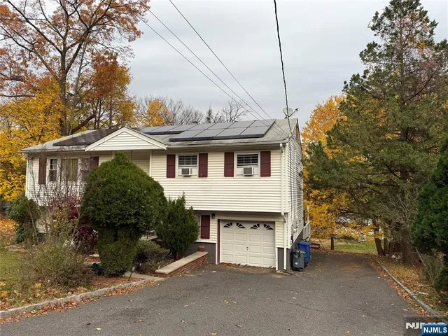 $785,000 | 1124 Belmont Avenue, North Haledon, NJ 07508