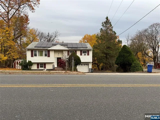 $785,000 | 1124 Belmont Avenue, North Haledon, NJ 07508