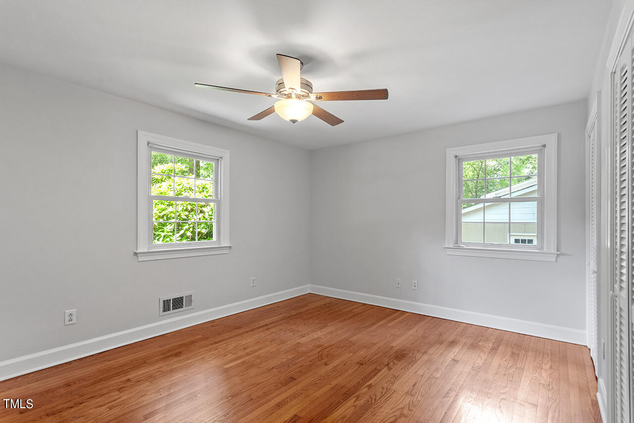 216 Singleton Street Raleigh, NC 27606 - Photo 24 of 37 216 Singleton Street_32