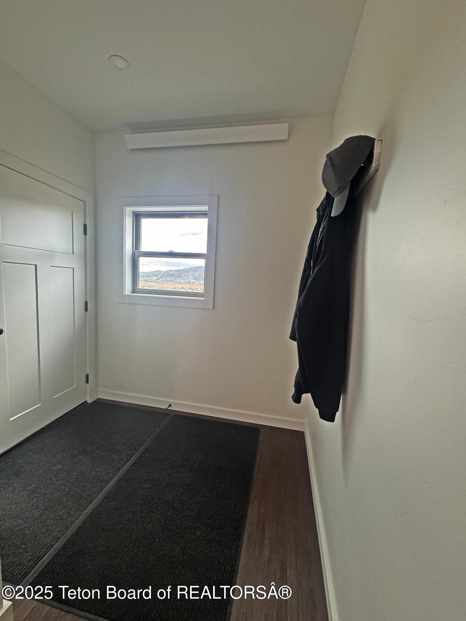 604 Falcon Drive Alpine, WY 83128 - Photo 18 of 32 IMG_6960