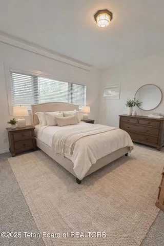 $835,000 | 604 Falcon Drive, Alpine, WY 83128