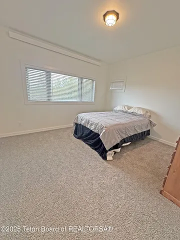 $835,000 | 604 Falcon Drive, Alpine, WY 83128