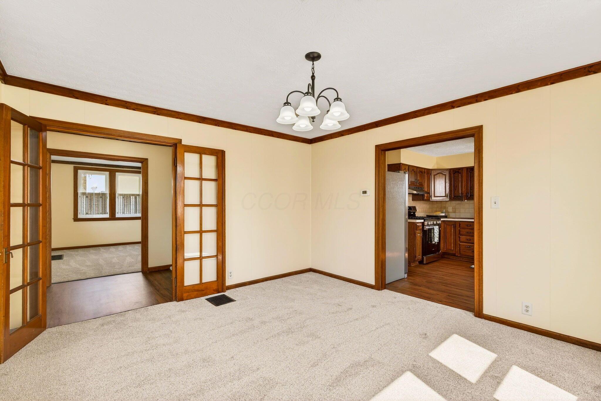 892 North Court Street Circleville, OH 43113 - Photo 25 of 58 Dining Room