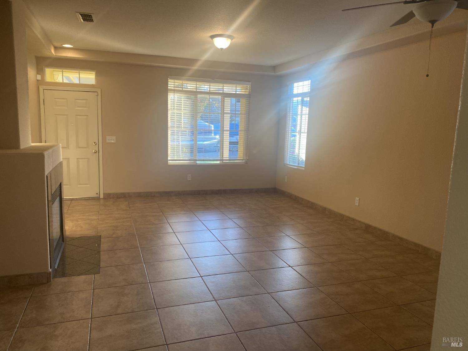 706 Anderson Way Rio Vista, CA 94571 - Photo 2 of 13 a view of an empty room with a window