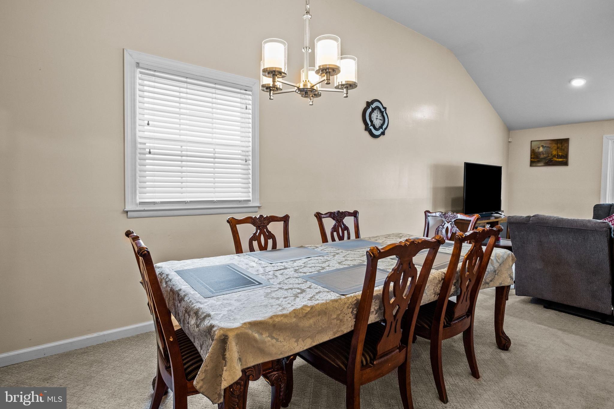 9716 Portis Road Philadelphia, PA 19115 - Photo 11 of 38