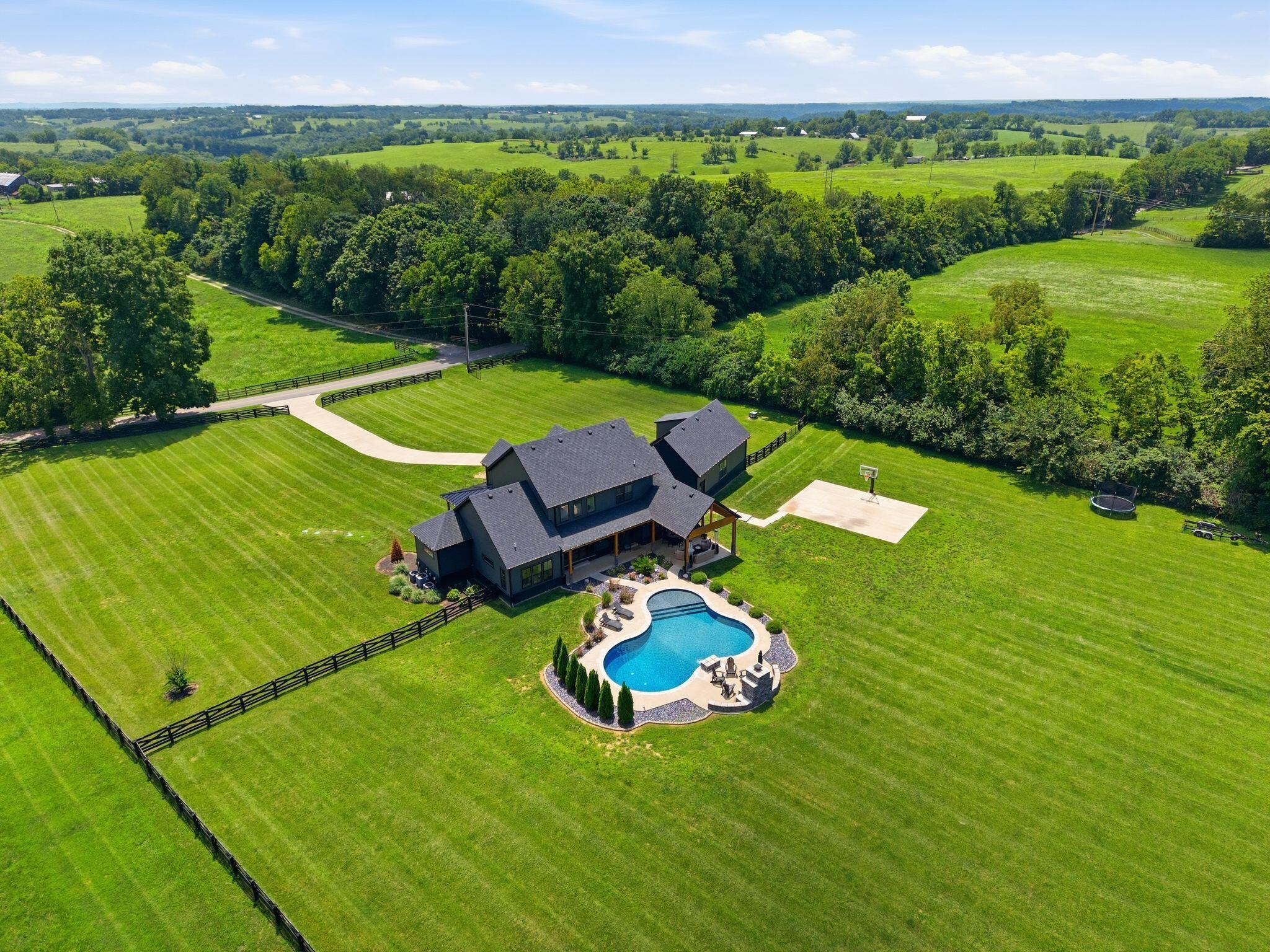 5039 Combs Ferry Road Winchester, KY 40391 - Photo 14 of 82 16_dji_20260715130021_0509_d_autoremove_