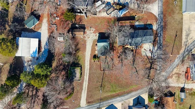 $200,000 | 267 Long Acres Drive, Sunrise Beach, MO 65079