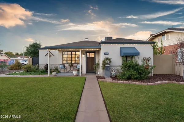 $825,000 | 938 West Portland Street, Phoenix, AZ 85007