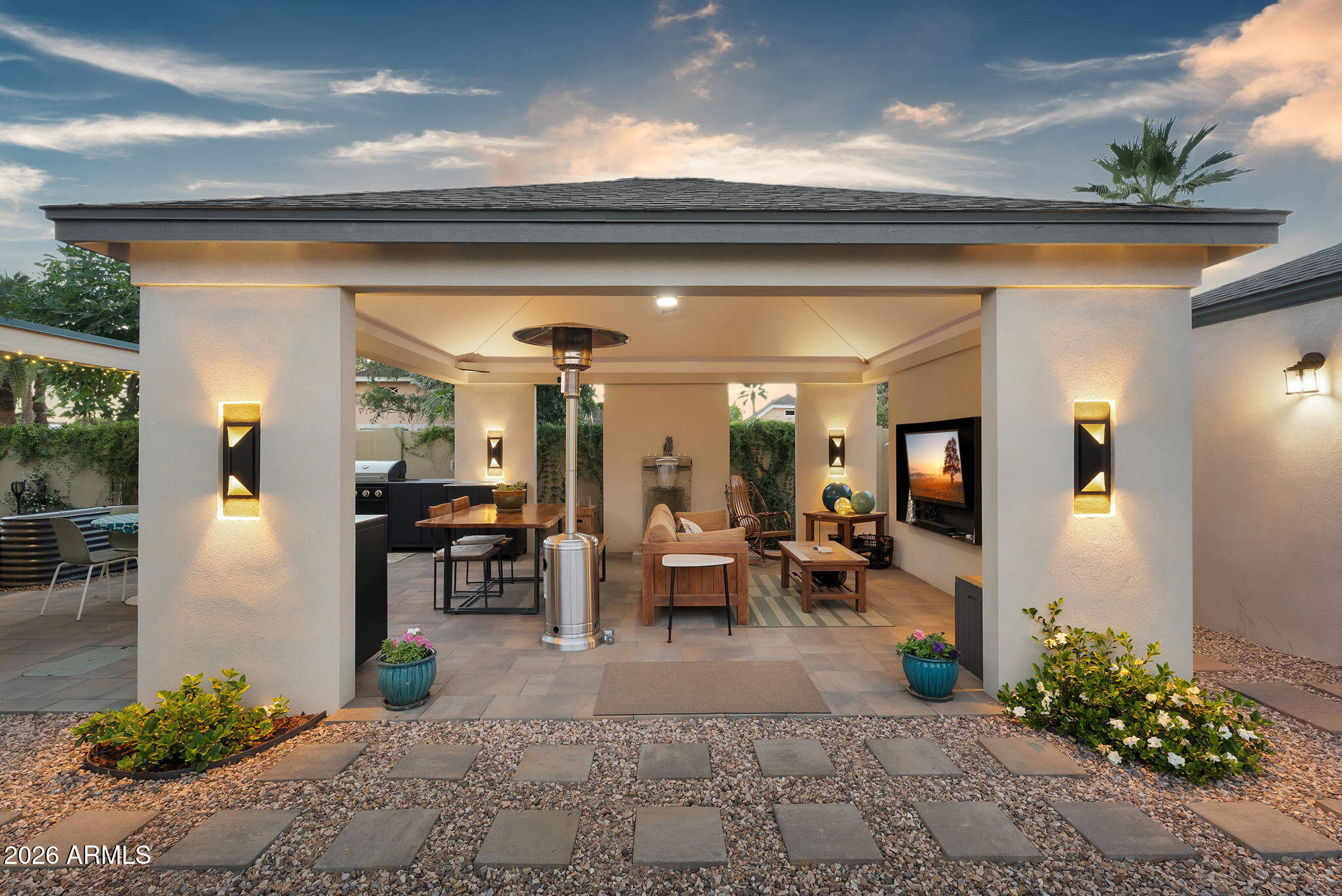 938 West Portland Street Phoenix, AZ 85007 - Photo 41 of 57 twilight gazabo 938 W Portland