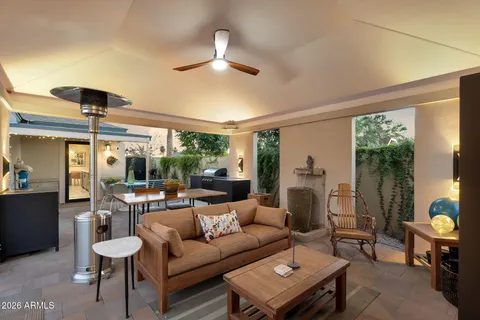$825,000 | 938 West Portland Street, Phoenix, AZ 85007