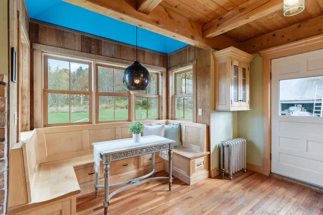 $549,000 | 14 Fairfield Road, Fletcher, VT 05444