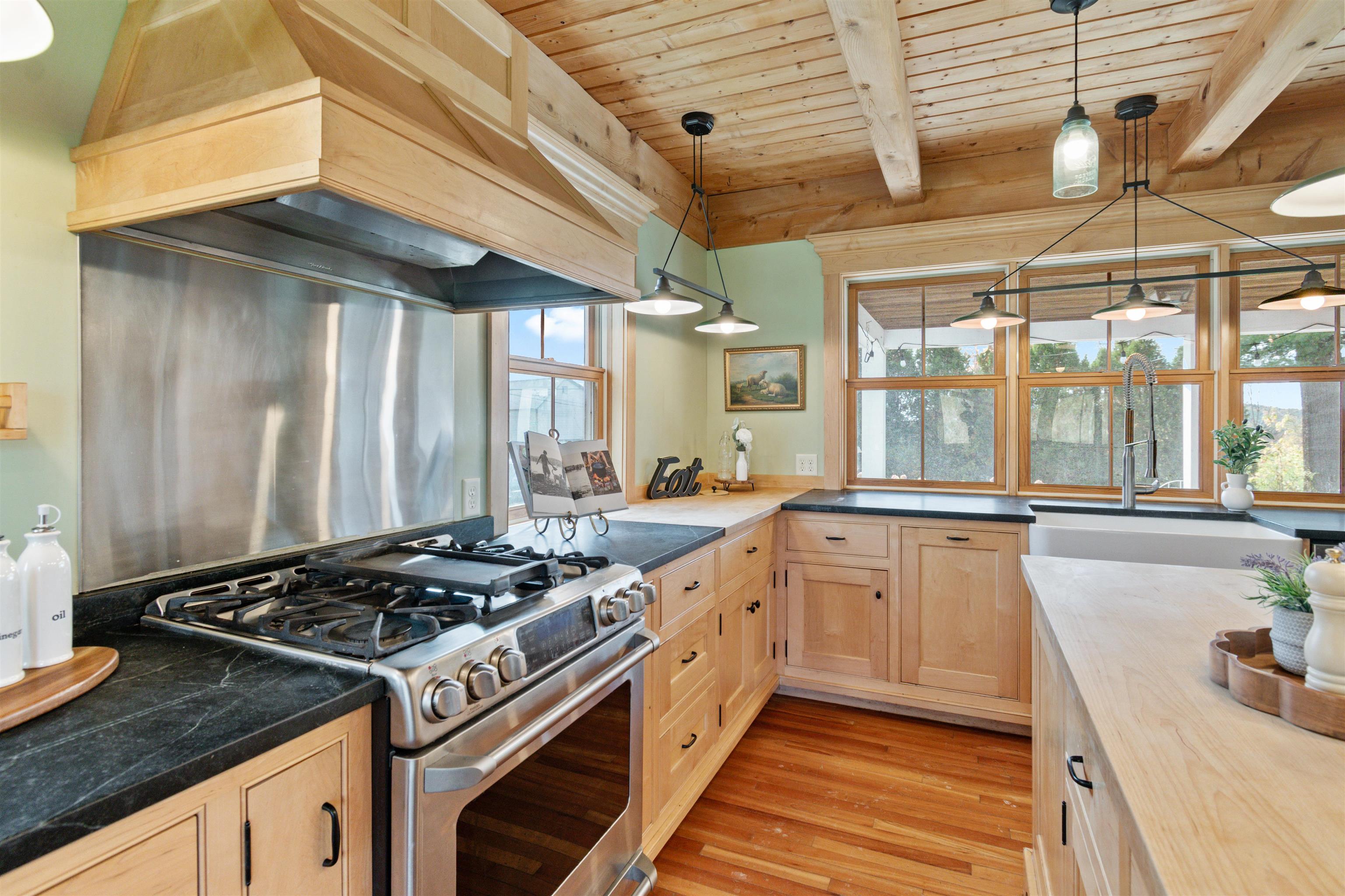 14 Fairfield Road Fletcher, VT 05444 - Photo 21 of 49