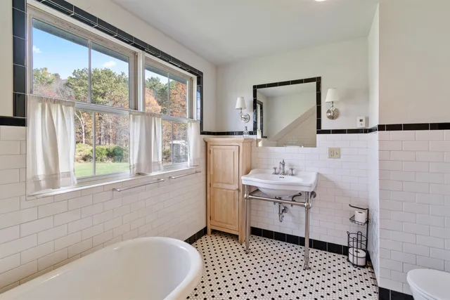 $549,000 | 14 Fairfield Road, Fletcher, VT 05444