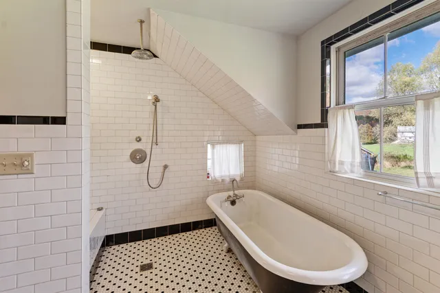 $549,000 | 14 Fairfield Road, Fletcher, VT 05444