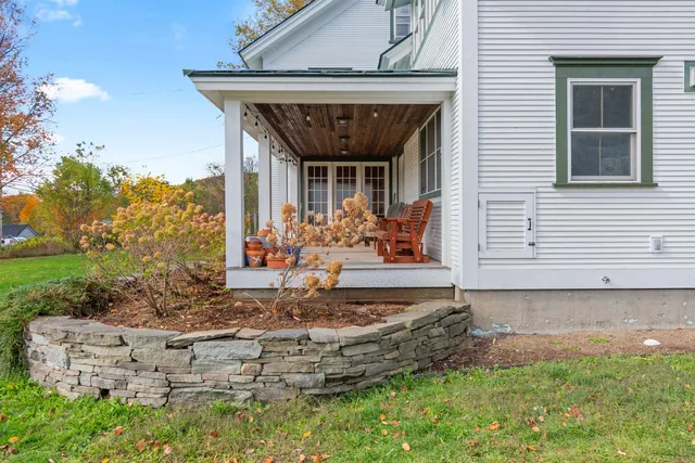 $549,000 | 14 Fairfield Road, Fletcher, VT 05444