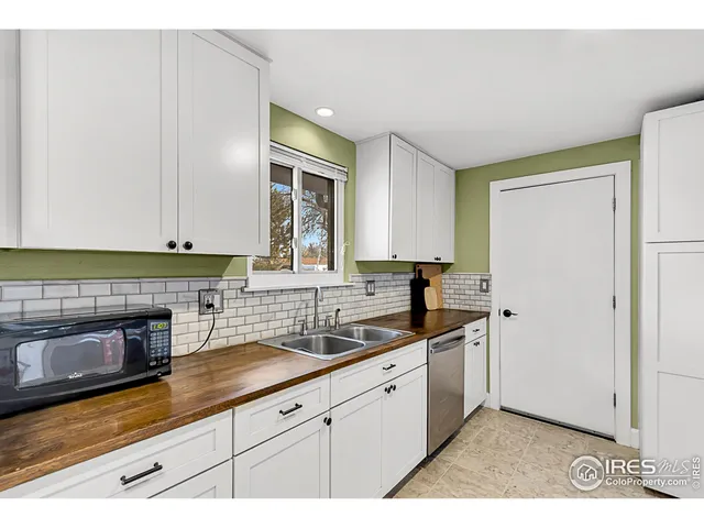 $580,000 | 901 Oleander Drive, Loveland, CO 80538