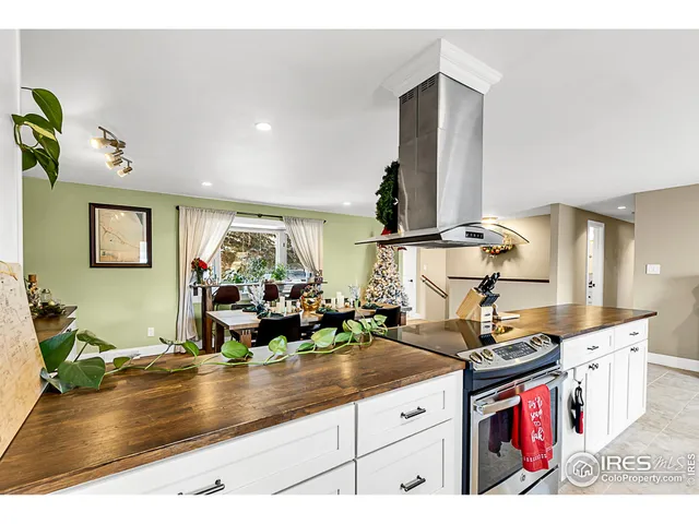 $580,000 | 901 Oleander Drive, Loveland, CO 80538