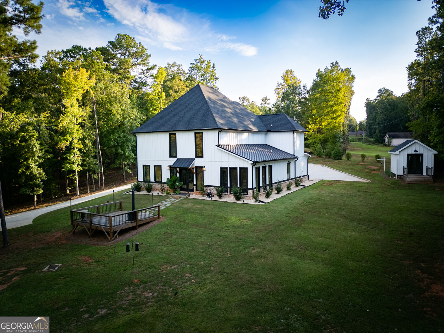 391 Parker Road Covington, GA 30014 - Photo 6 of 60 Gallery Image 6