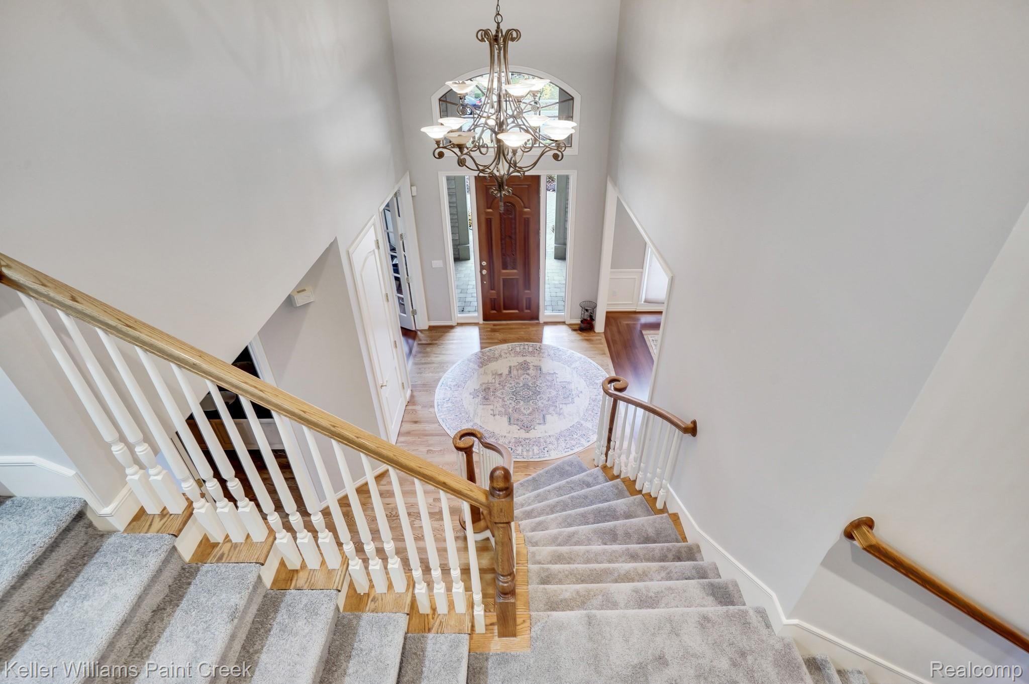 5572 Kirkridge Trail Rochester, MI 48306 - Photo 36 of 72 Main Stairway to Foyer