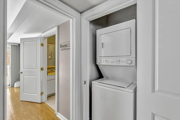 $474,900 | 3 Honora Lane, Unit 3, Bourne, MA 02532