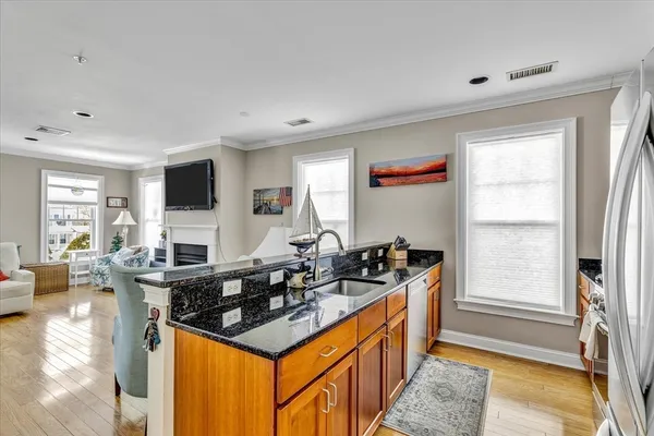 $474,900 | 3 Honora Lane, Unit 3, Bourne, MA 02532