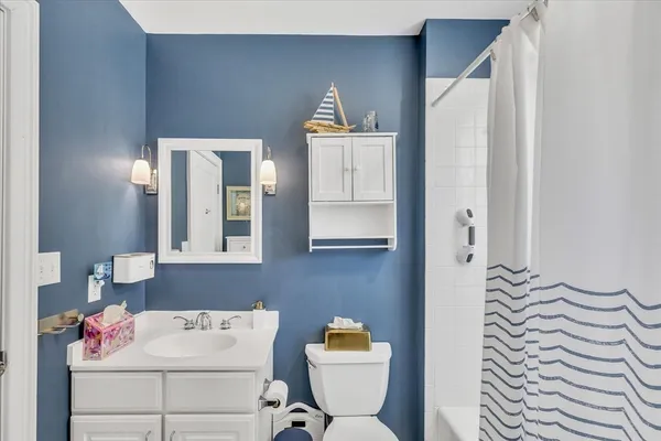 $474,900 | 3 Honora Lane, Unit 3, Bourne, MA 02532