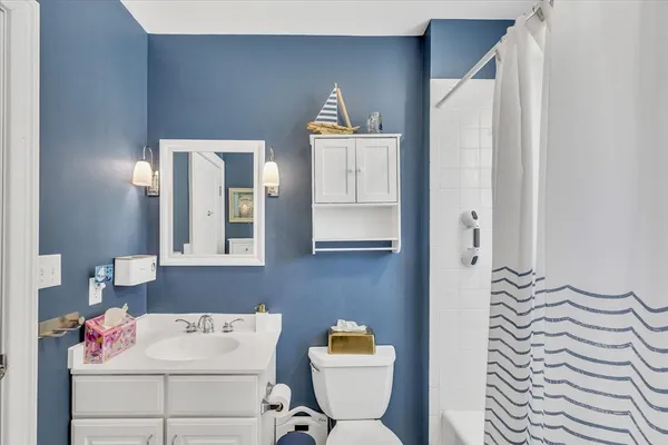 $474,900 | 3 Honora Lane, Unit 3, Bourne, MA 02532