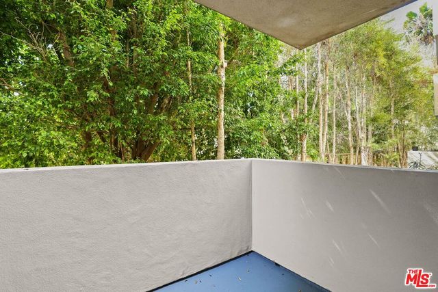 $3,595 | 833 North Edinburgh Avenue, Unit 109, Los Angeles, CA 90046