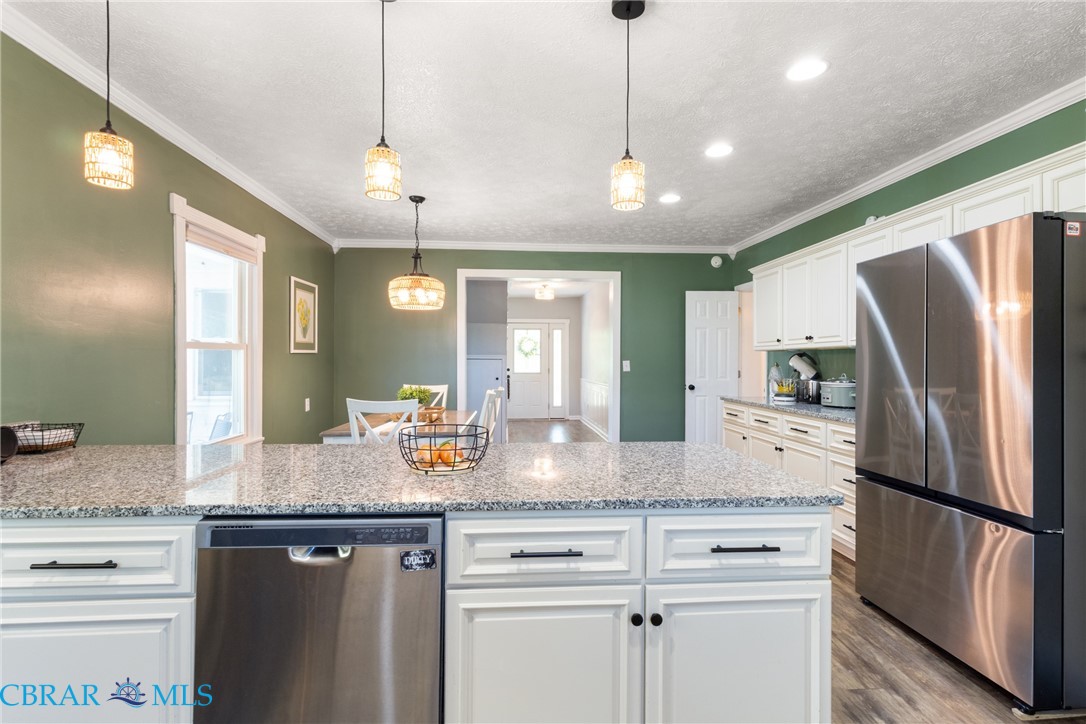 9239 Farys Mill Road Gloucester, VA 23061 - Photo 10 of 38