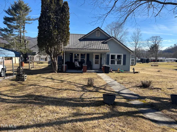 $185,000 | 219 Oak Street, Mountain City, TN 37683