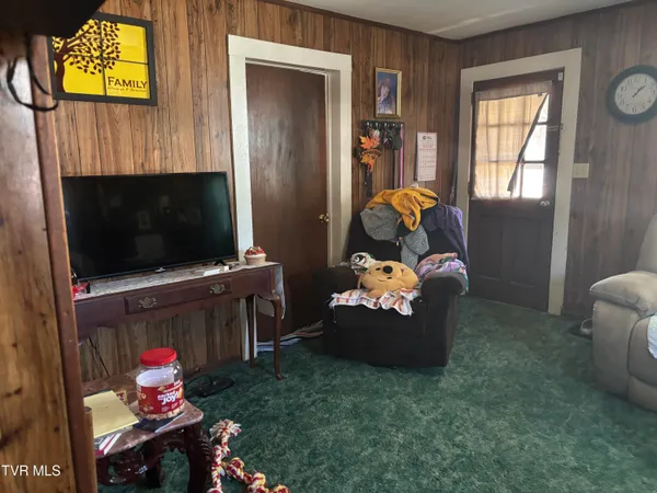 $185,000 | 219 Oak Street, Mountain City, TN 37683