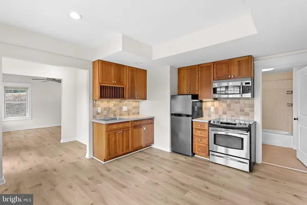 $715,000 | 40988 Redwing Song Lane, Lovettsville, VA 20180