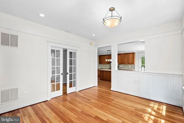 $715,000 | 40988 Redwing Song Lane, Lovettsville, VA 20180