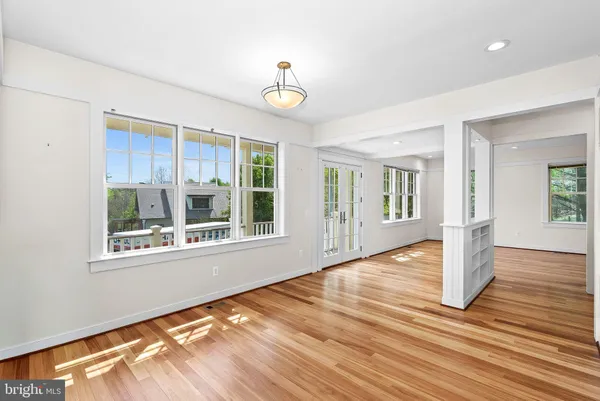 $715,000 | 40988 Redwing Song Lane, Lovettsville, VA 20180