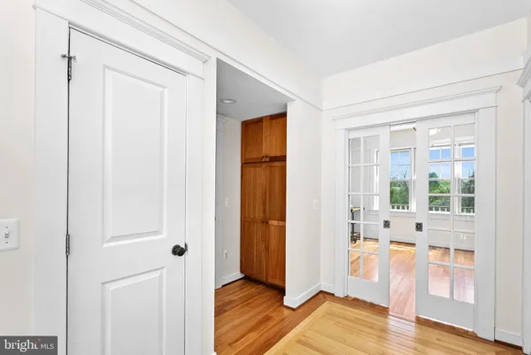 $715,000 | 40988 Redwing Song Lane, Lovettsville, VA 20180