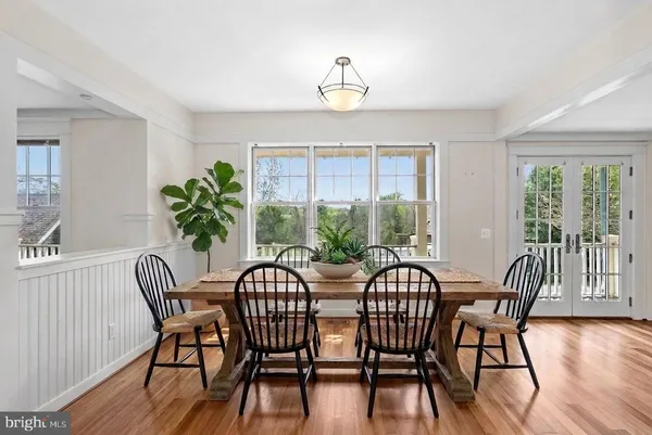 $715,000 | 40988 Redwing Song Lane, Lovettsville, VA 20180