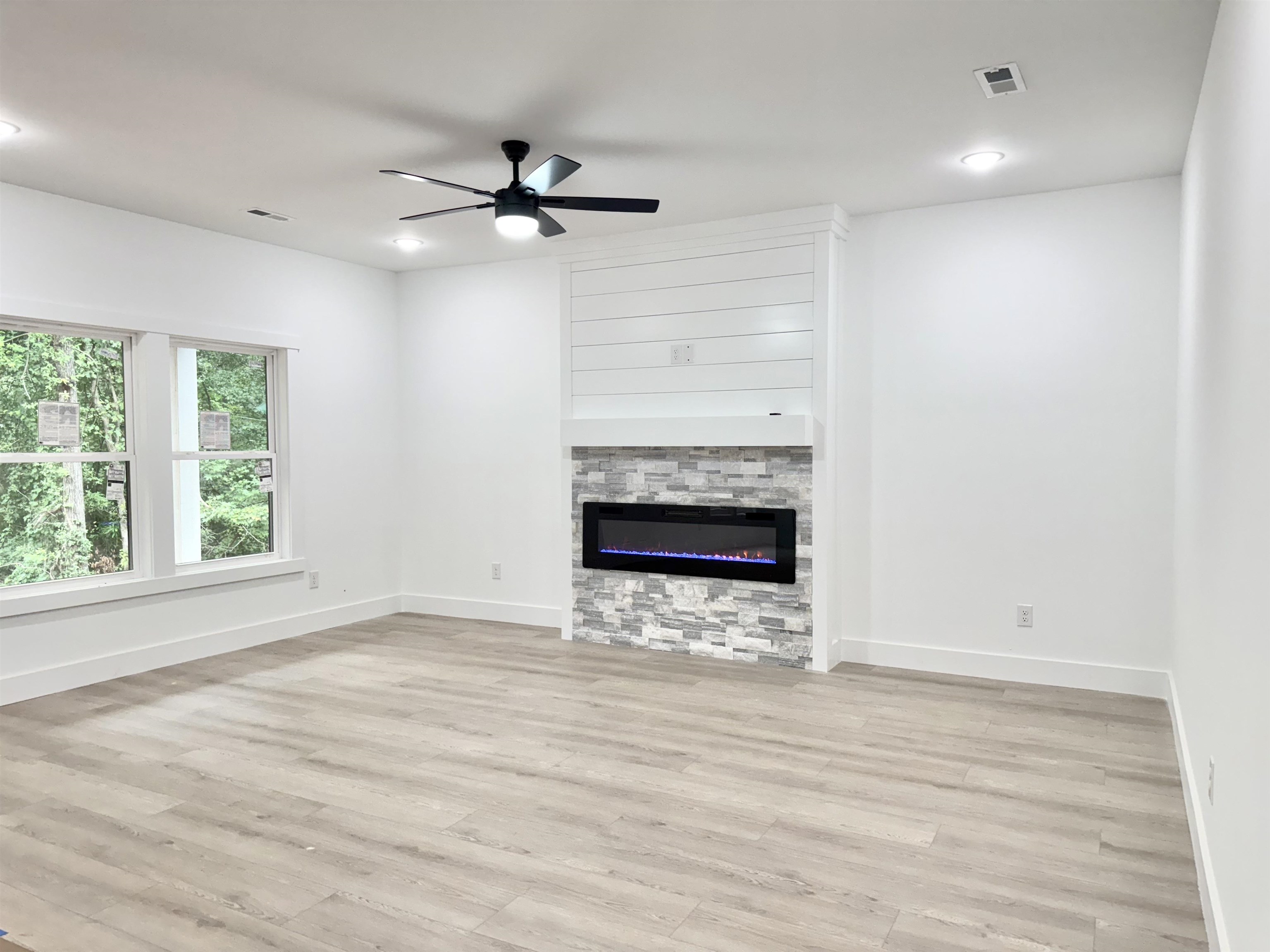 393 Wynette Way Inman, SC 29349 - Photo 4 of 19