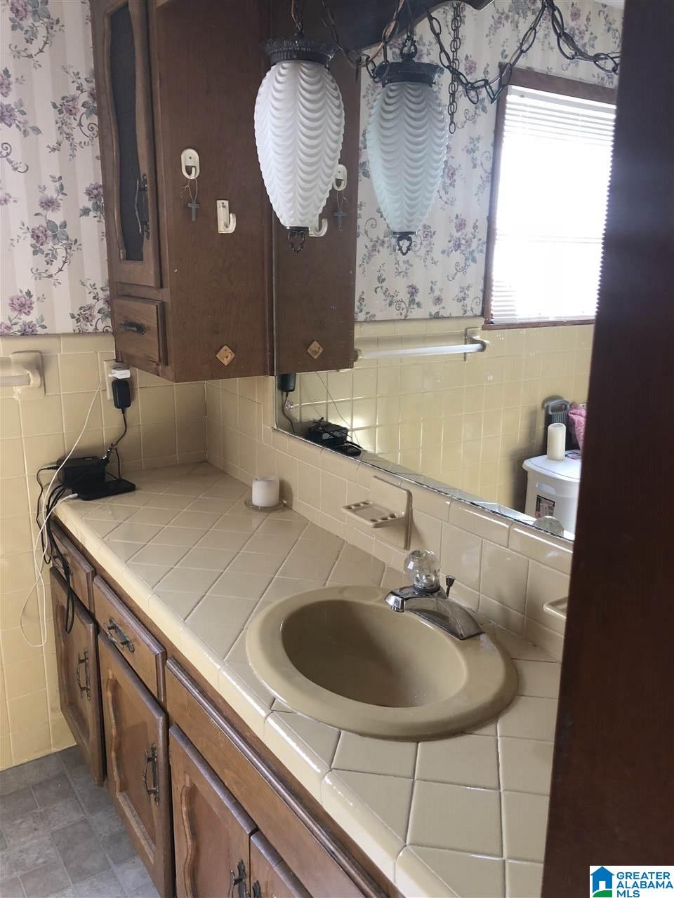 1656 Old Springville Road Birmingham, AL 35215 - Photo 24 of 44